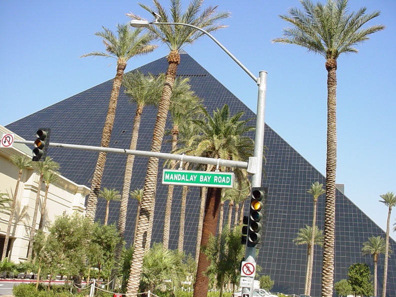 Las Vegas Trip 2003 - 33.jpg
